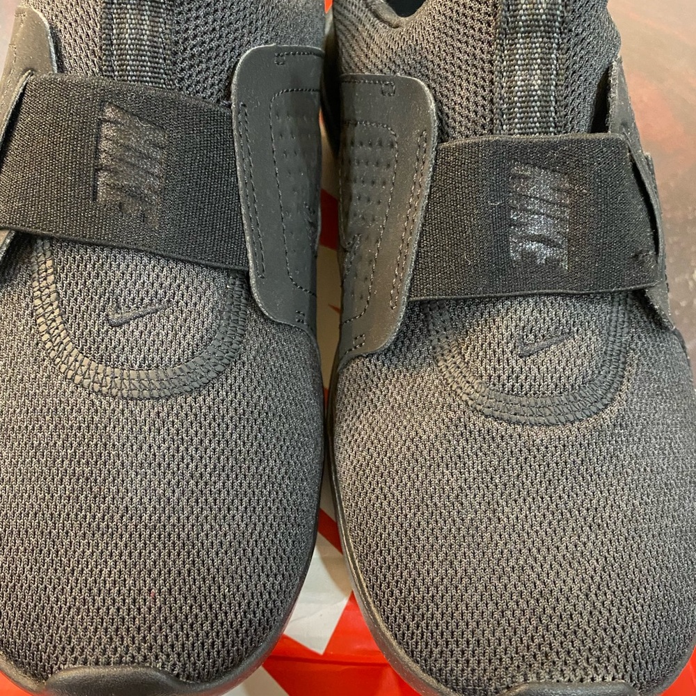 Womens Nike sneakers